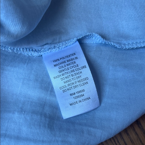 Maison D Amelie Chic Light Blue Women's Blouse - Picture 4 of 5